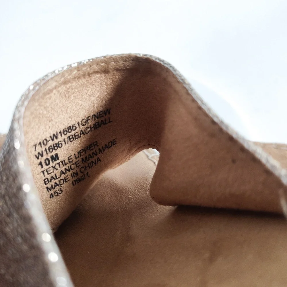 White Mountain Sandals Size 10 Espadrilles Wedges‎ Open Toe Mules Gold Glitter